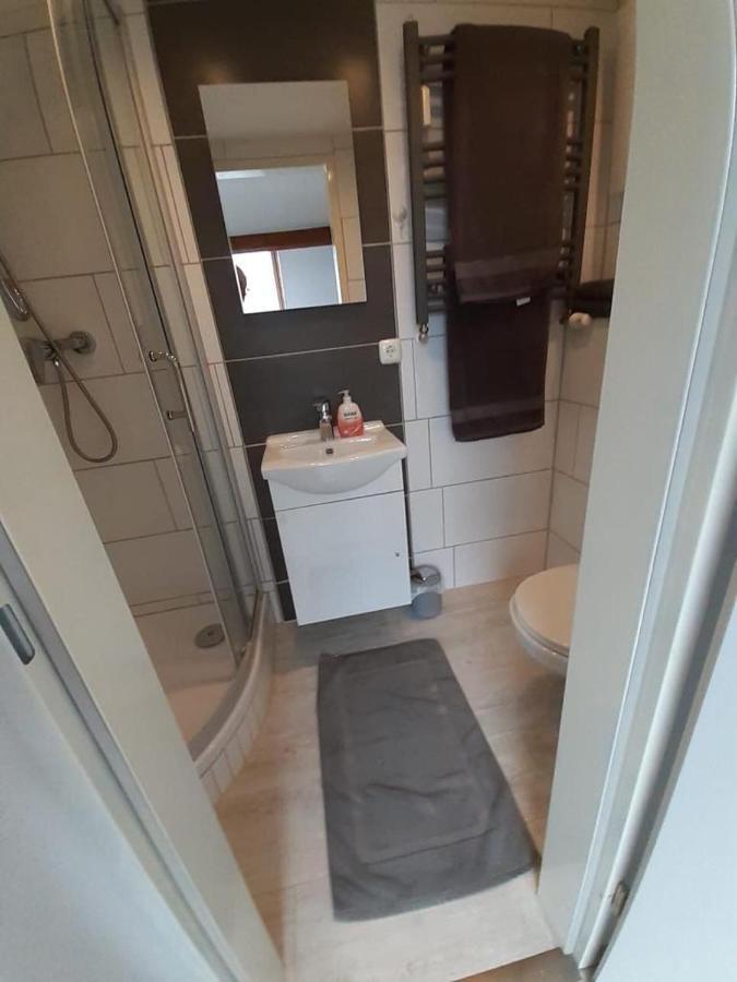 Studio Apartment Alsdorf Kültér fotó
